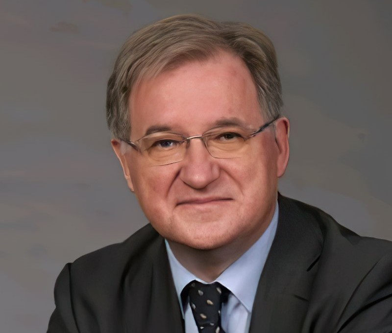 Олег Харченко